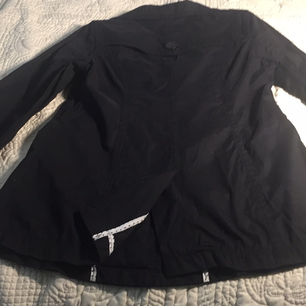 Joujou Lightweight Jacket - Picture 6 of 8